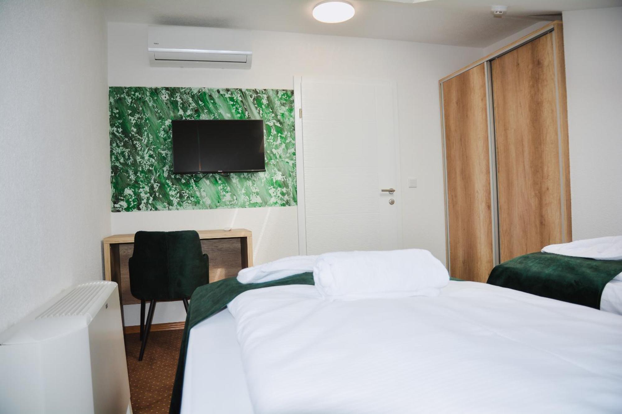 Hotel Divanhana Brcko Exterior photo